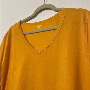OLD NAVY Orange Short Sleeve Tee Shirt XXL Pit to Pit 26 inches